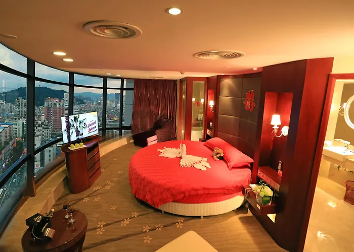 Ramada By Wyndham Longyan